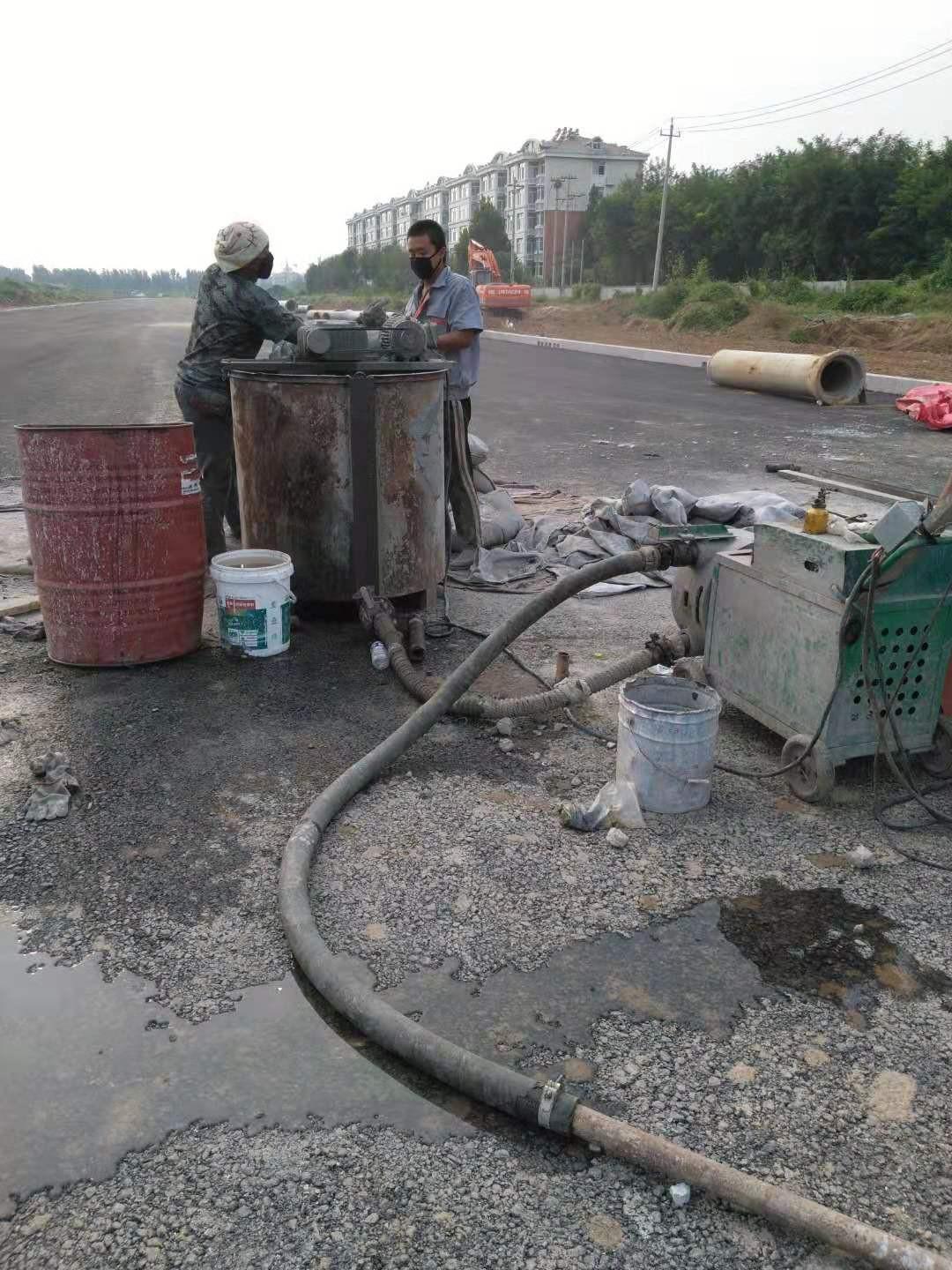 公安进行地基基础加固的原因和方法都有哪些呢？